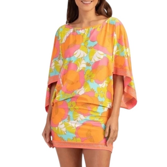 NWT TRINA TURK Vibrant Floral Swim Dress/cover up  with Batwing Sleeves - Picture 6 of 7